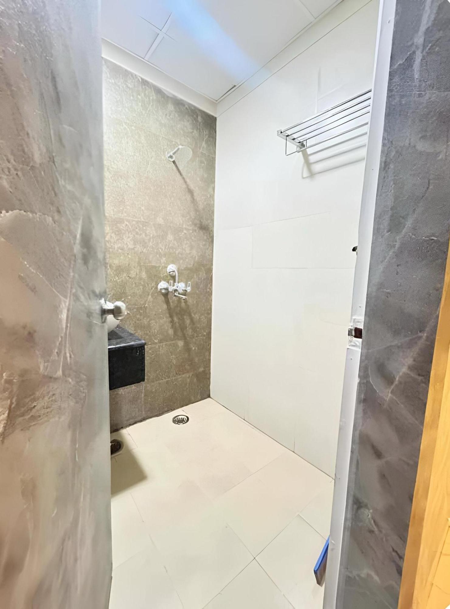 Elite Bnb Ghaziabad Exterior foto